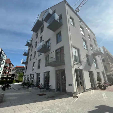 River View Apt W/balcony @ Paupys, By Cohost * Vilnius